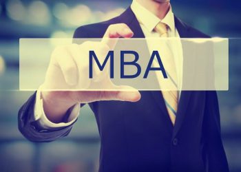 Học thạc sĩ kinh doanh (MBA) ở đâu, mấy năm và học phí bao nhiêu?