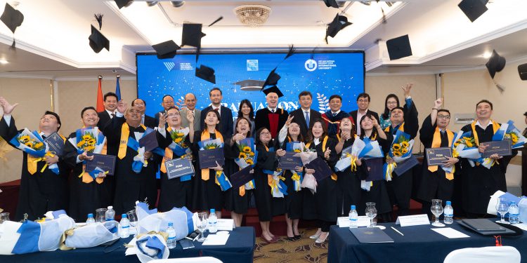 Dấu ấn ngày tốt nghiệp MBA ESG (ESGCI) mùa xuân 2023